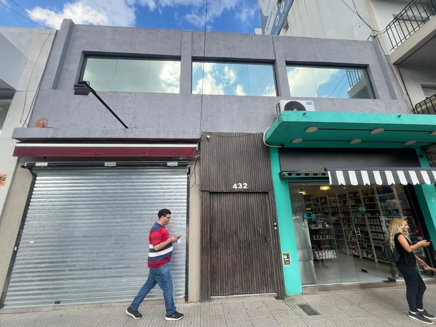 LOCAL Y OFICINAS RAMOS MEJIA - AV. DE MAYO AL 400 1