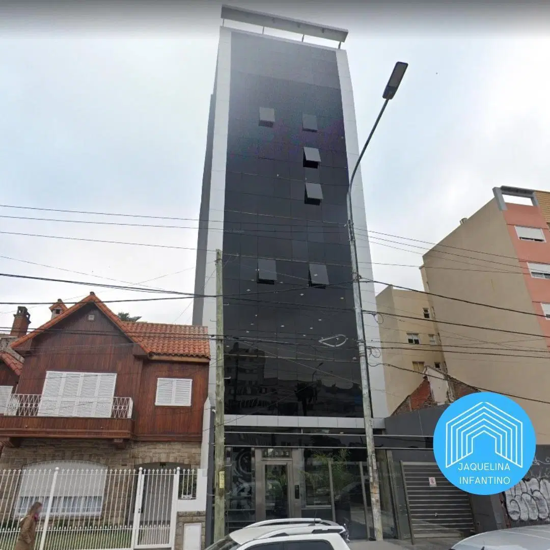 OFICINA EN ALQUILER - RAMOS MEJÍA 2