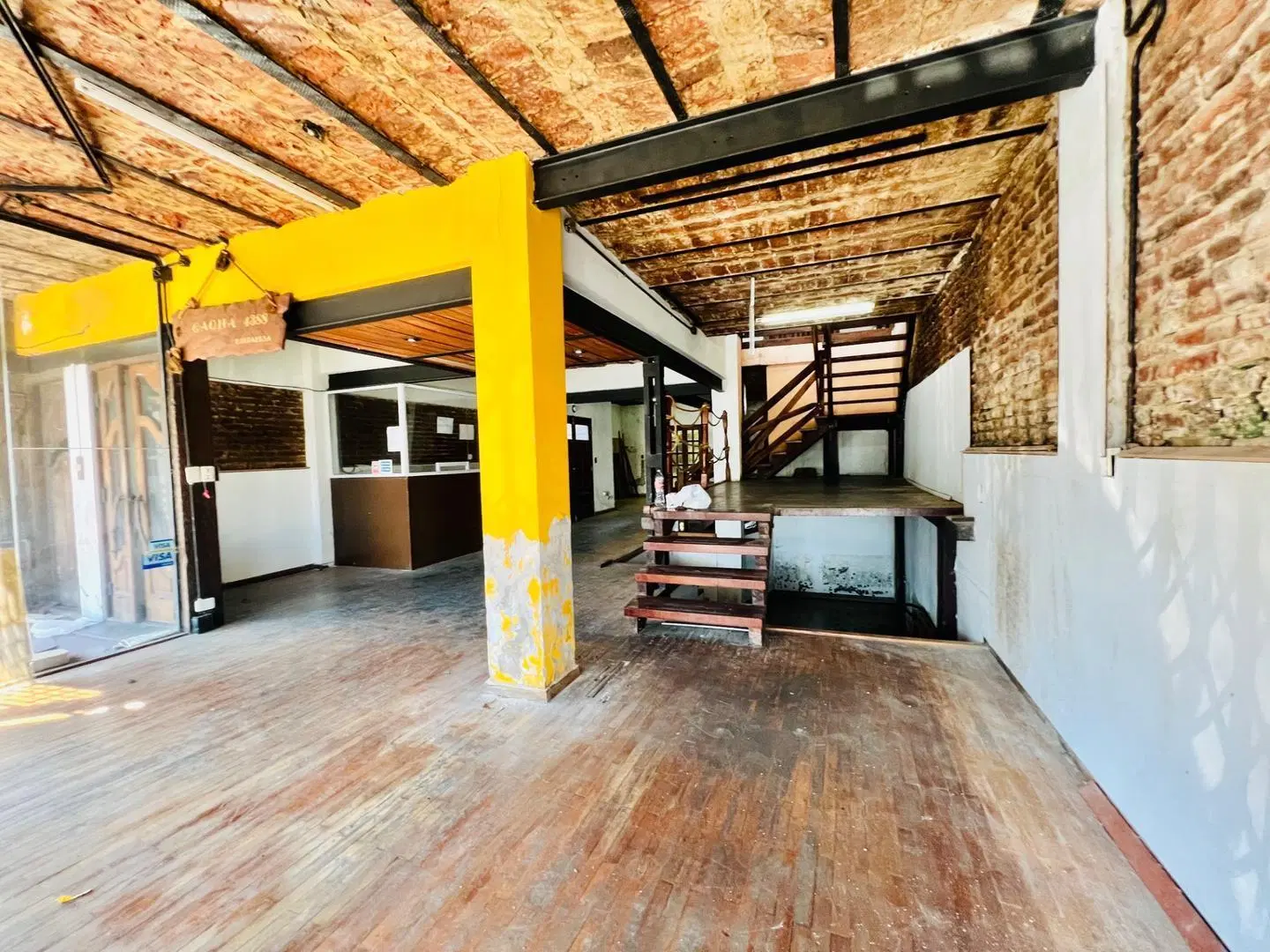 LOCAL / DEPÓSITO GAONA 4