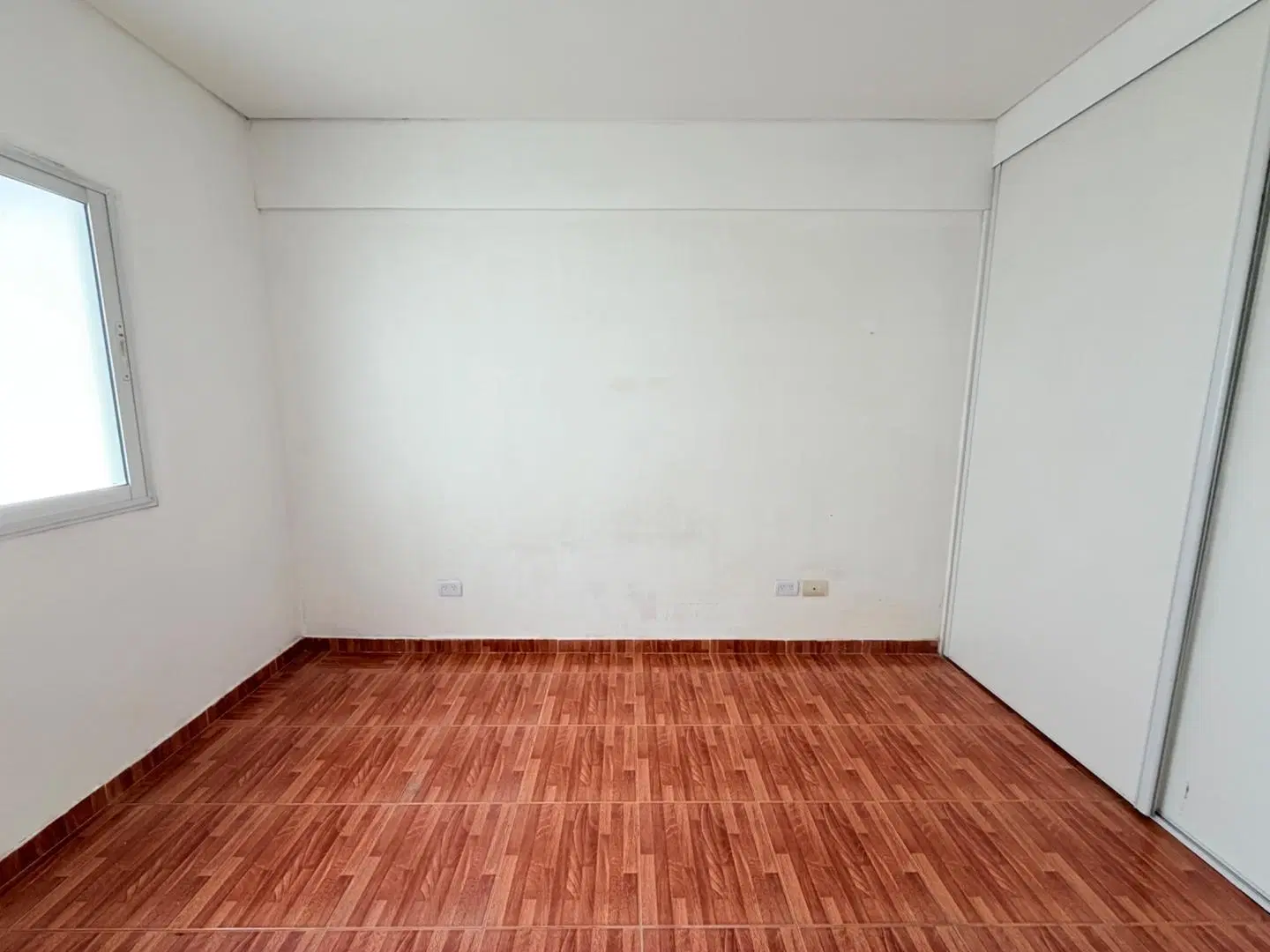DEPARTAMENTO 2 AMB. Ramos Mejía centro 8