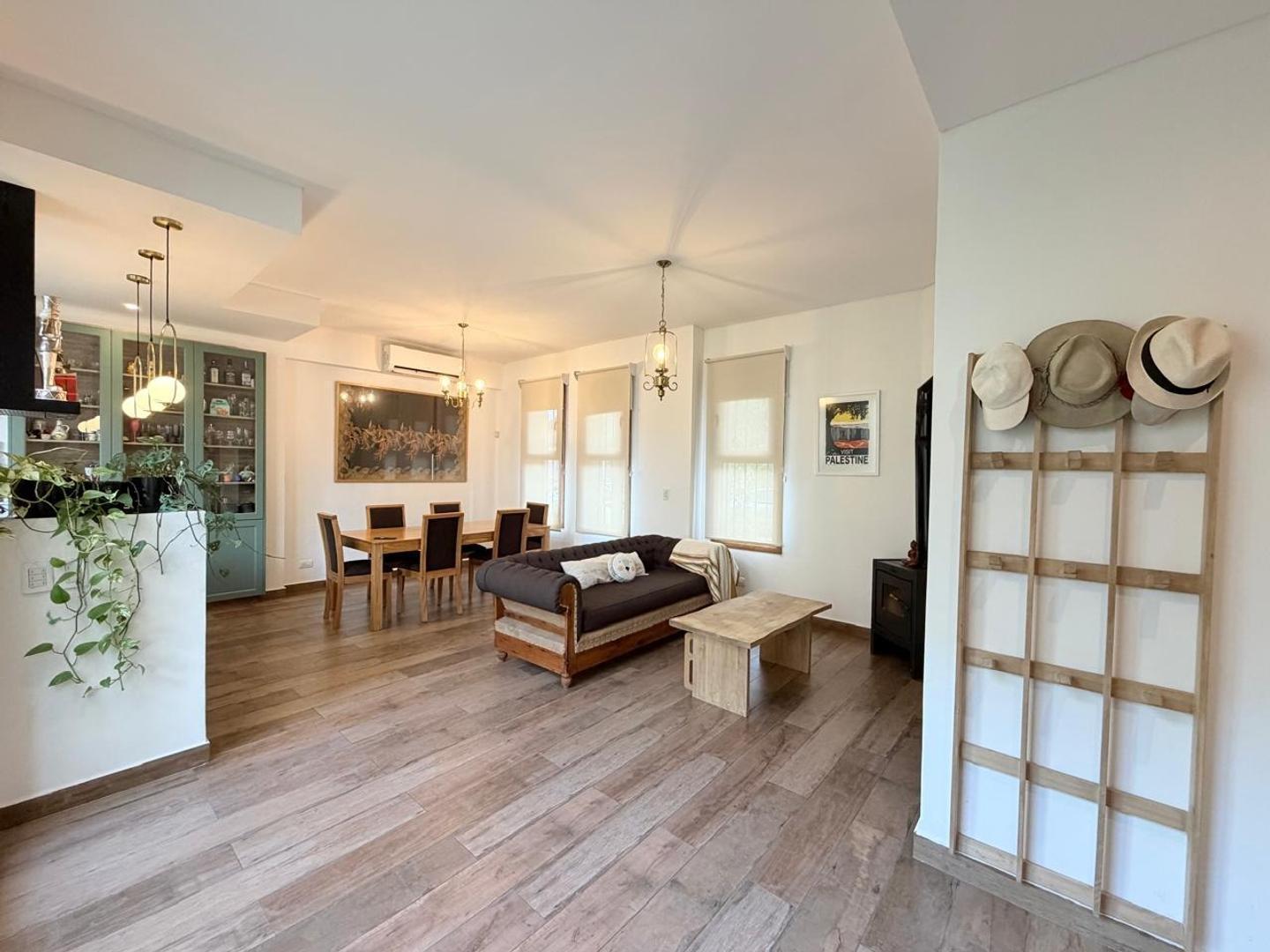 Foto de VENTA CASA 4 AMBIENTES HAEDO - CATEGORÍA, imagen 3