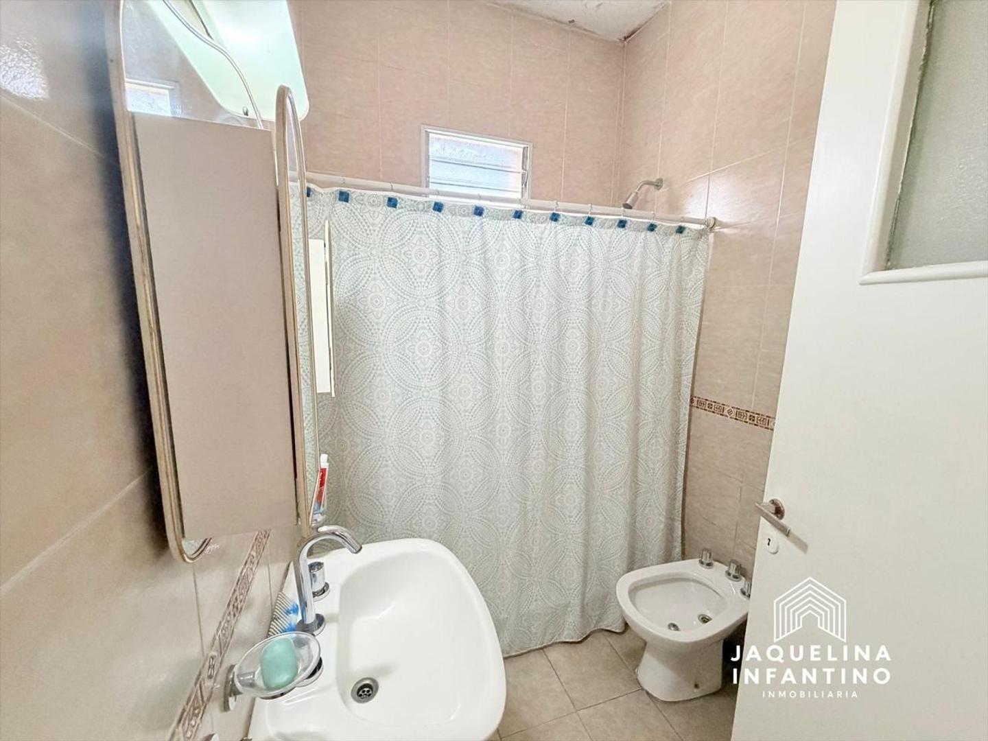 Foto de VENTA PH 3 AMBIENTES CIUDADELA CON COCHERA, imagen 5
