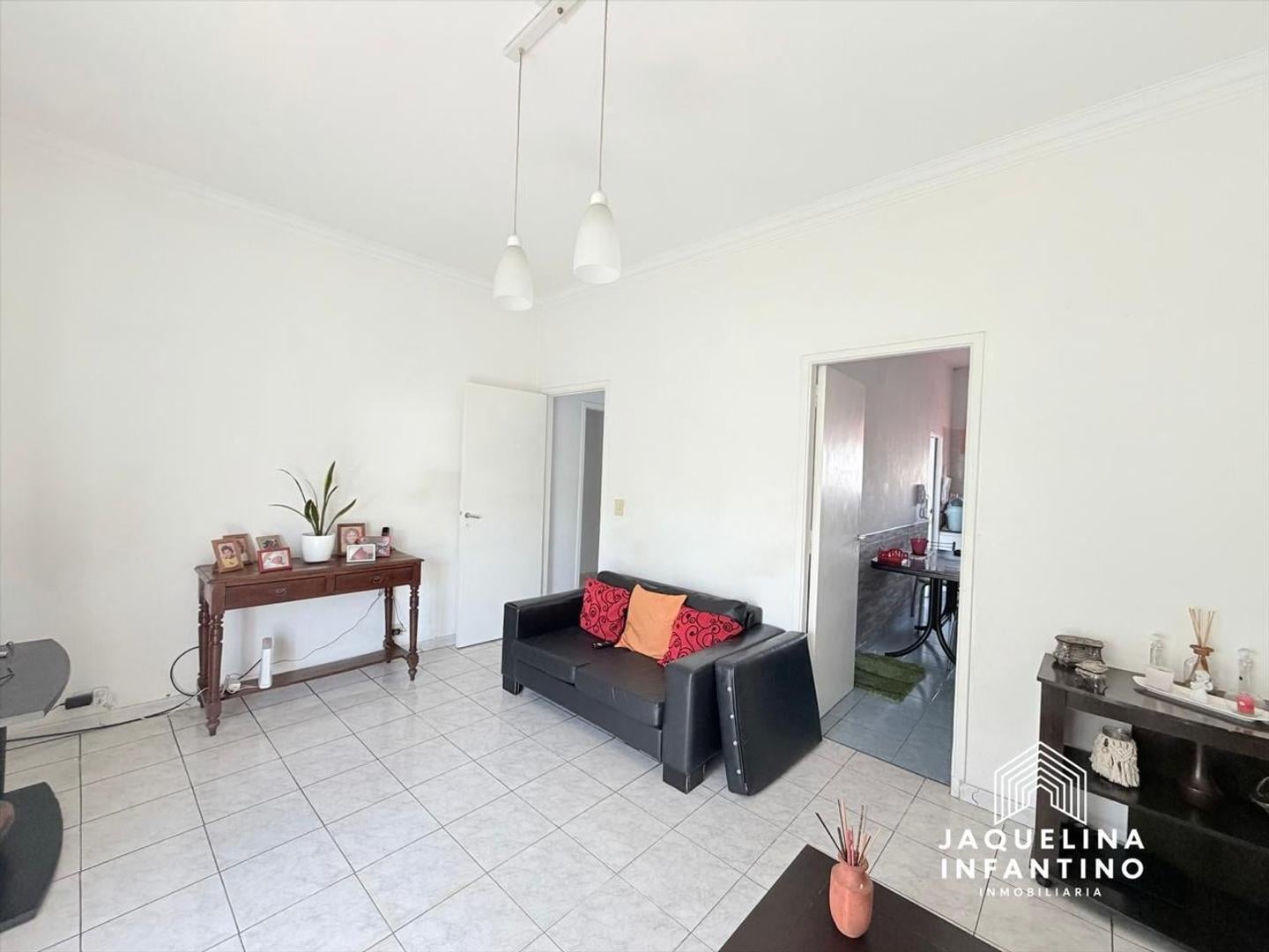 Foto de VENTA PH 3 AMBIENTES CIUDADELA CON COCHERA, imagen 4