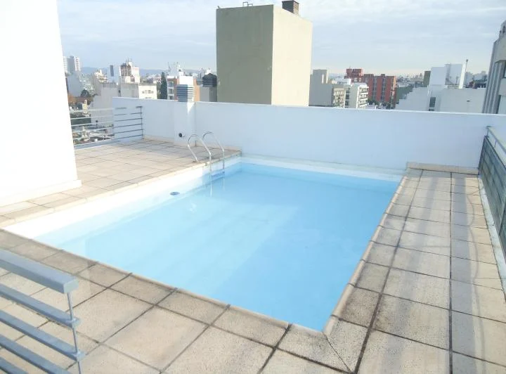 BALCON, EXCELENTE VISTA, LUMINOSO, EDIFICIO CON ASADOR Y PILETA 3