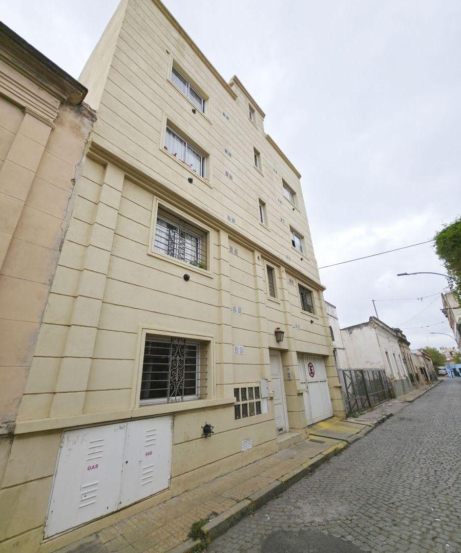 CENTRO, SIN EXPENSAS, ZONA HOSPITAL DE URGENCIAS, PASAJE SCABUZZO 560