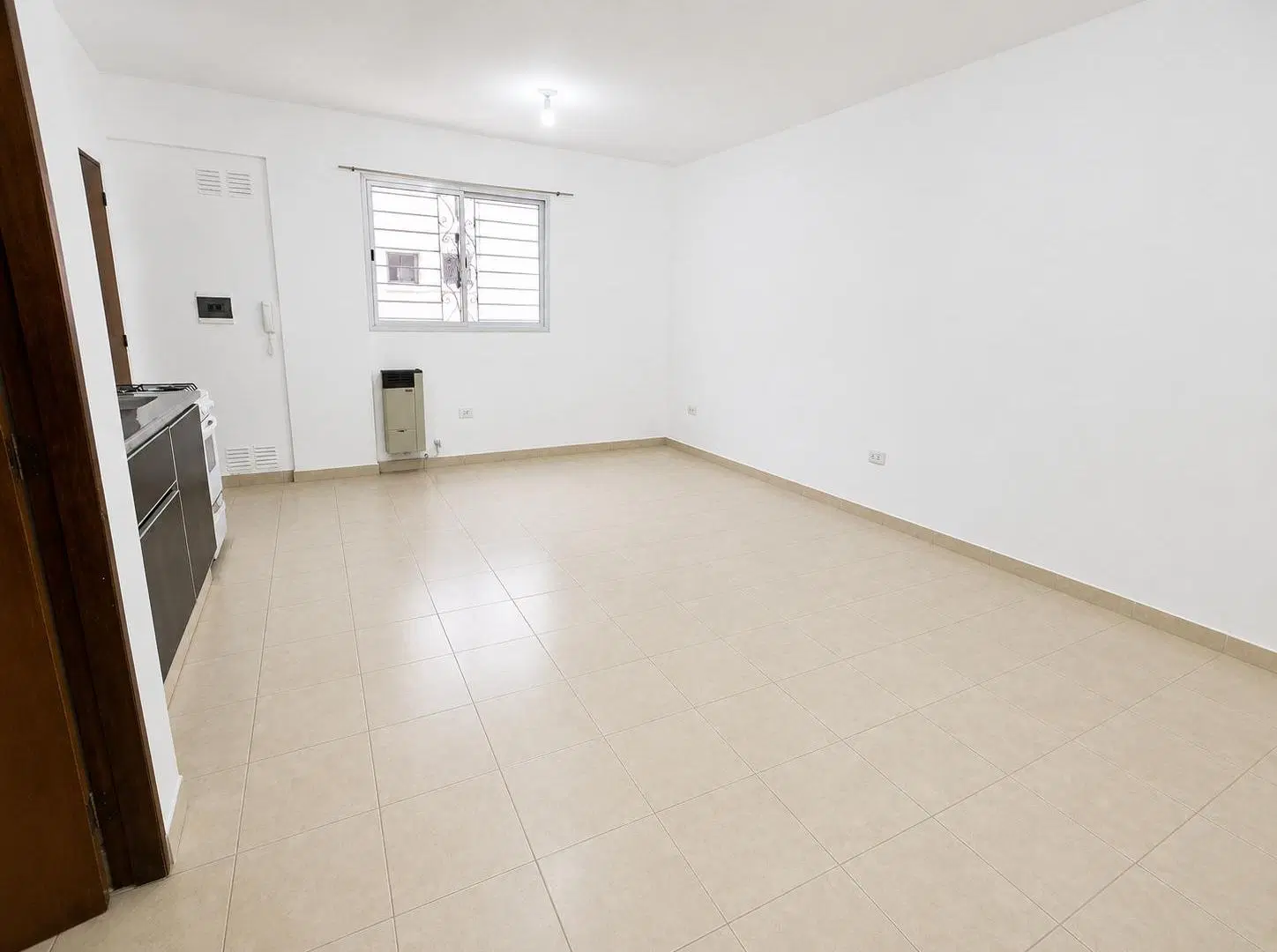 CENTRO, SIN EXPENSAS, ZONA HOSPITAL DE URGENCIAS, PASAJE SCABUZZO 560 2