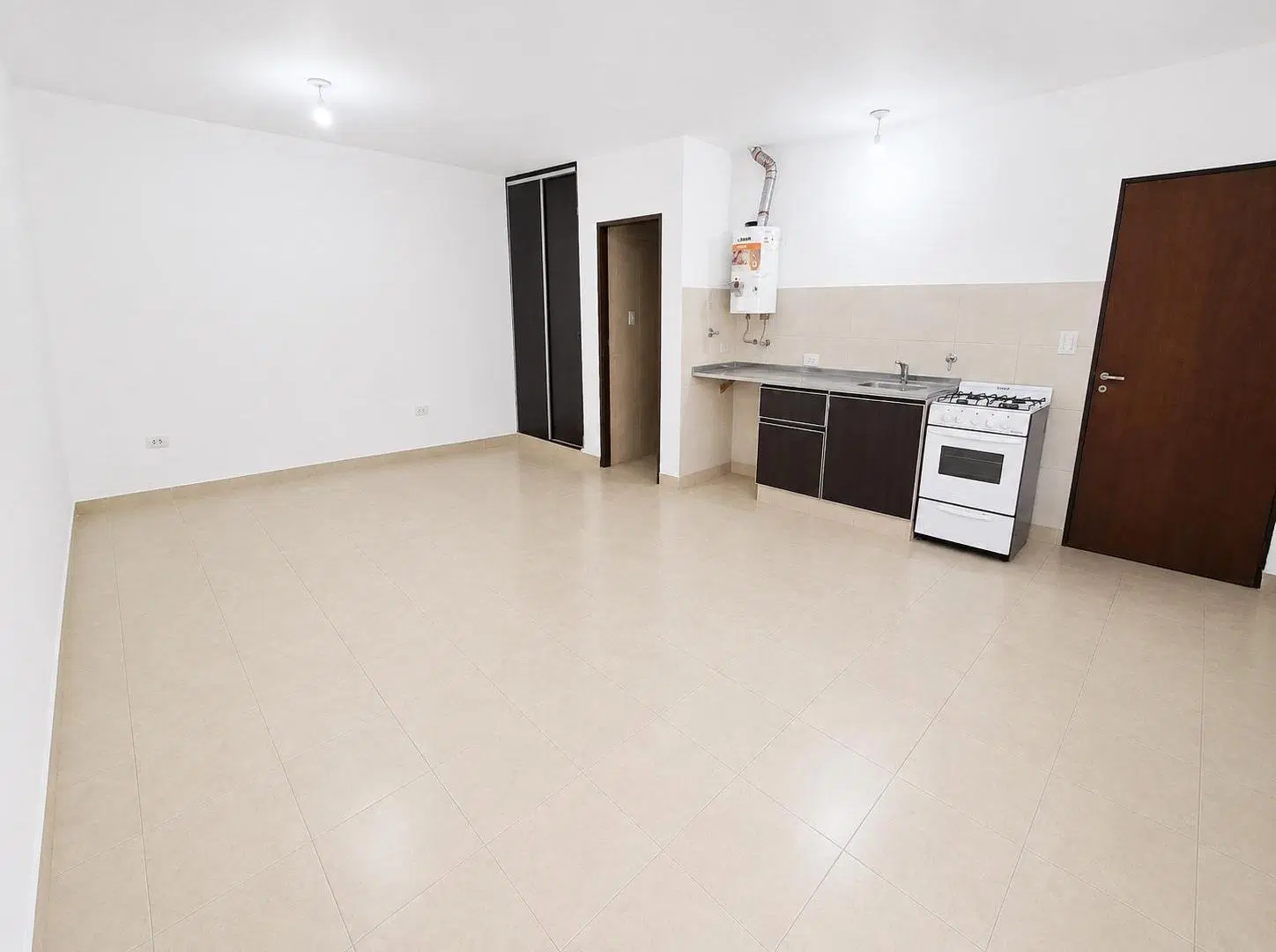 CENTRO, SIN EXPENSAS, ZONA HOSPITAL DE URGENCIAS, PASAJE SCABUZZO 560 4