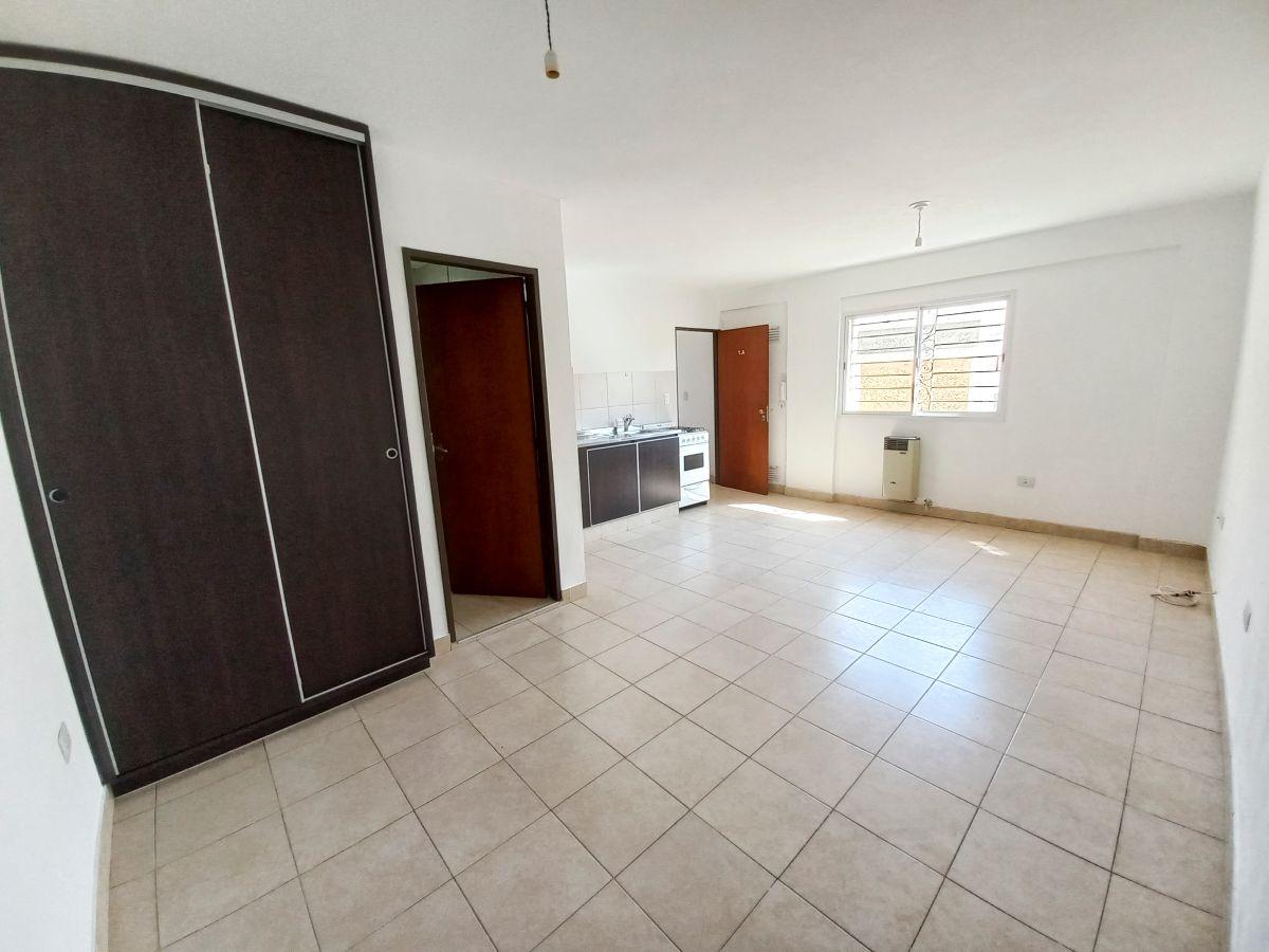 Foto de SIN EXPENSAS, LUMINOSO, EXTERNO, ZONA HOSPITAL DE URGENCIAS, PRECIO, imagen 2
