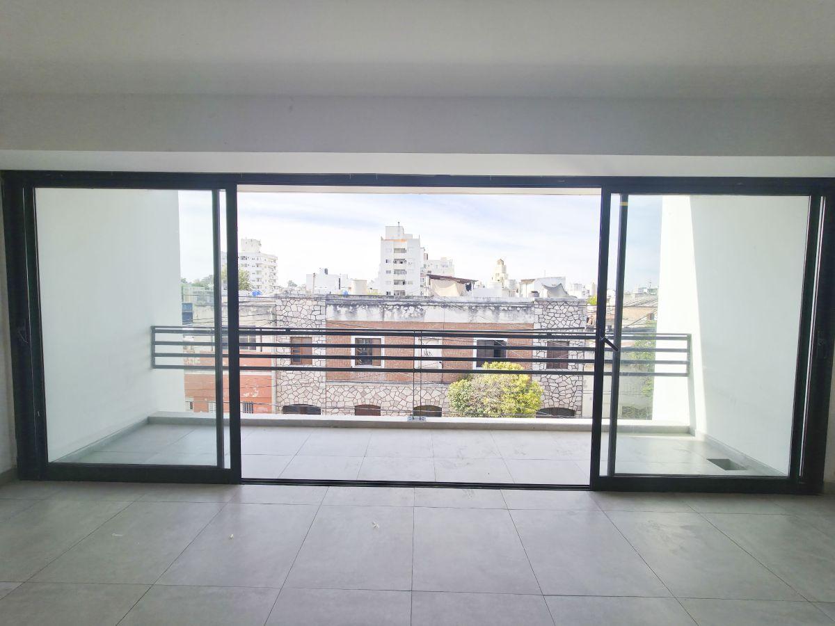Foto de OFICINA CON PRIVADO, BALCON, EXTERNO, MUY LUMINOSO, BAJAS EXPENSAS, 5, imagen 4