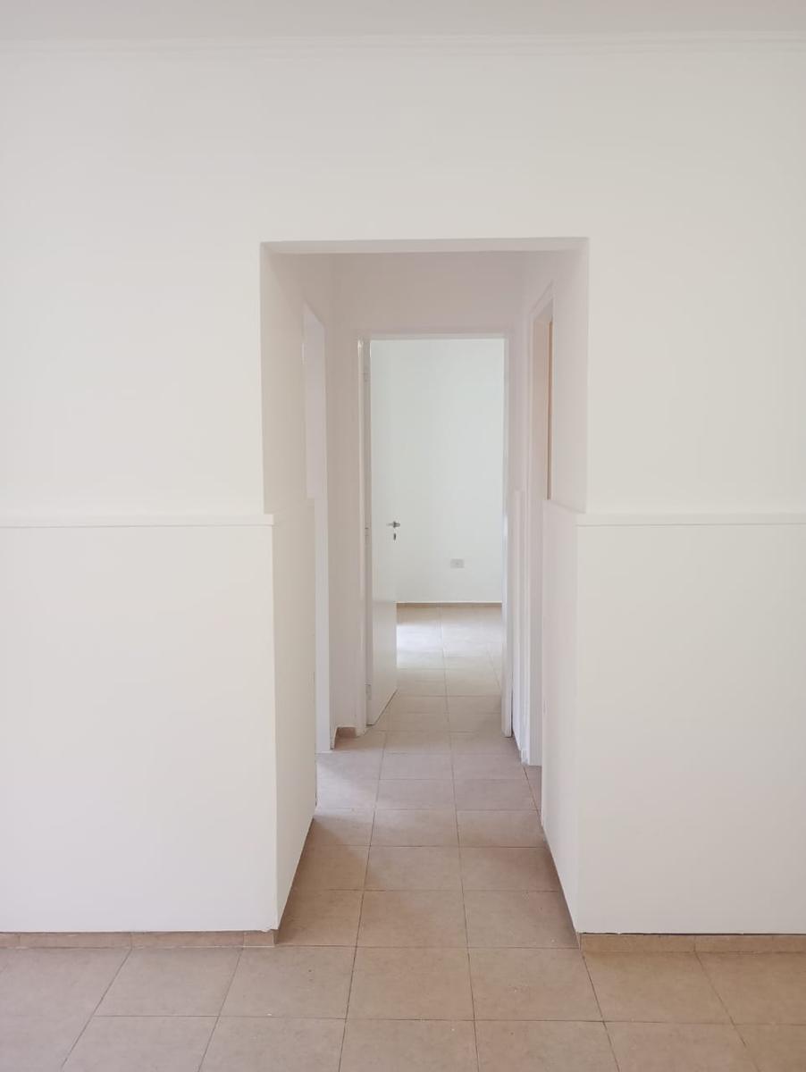 Hermoso Departamento en Venta en Barrio San Vicente! 3