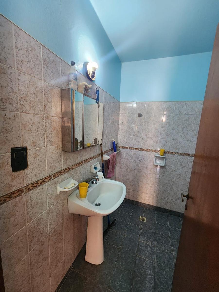 Foto de CASA EN VENTA EN BARRIO YAPEYU. CALLE JUAN ROQUE AL 500, imagen 2