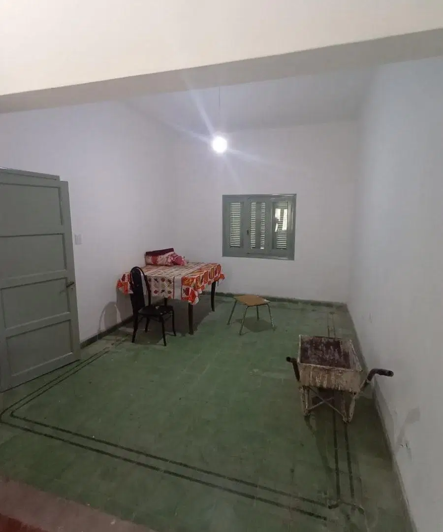 OPRTUNIDAD CASA RESTAURADA EN B° SAN VICENTE 5