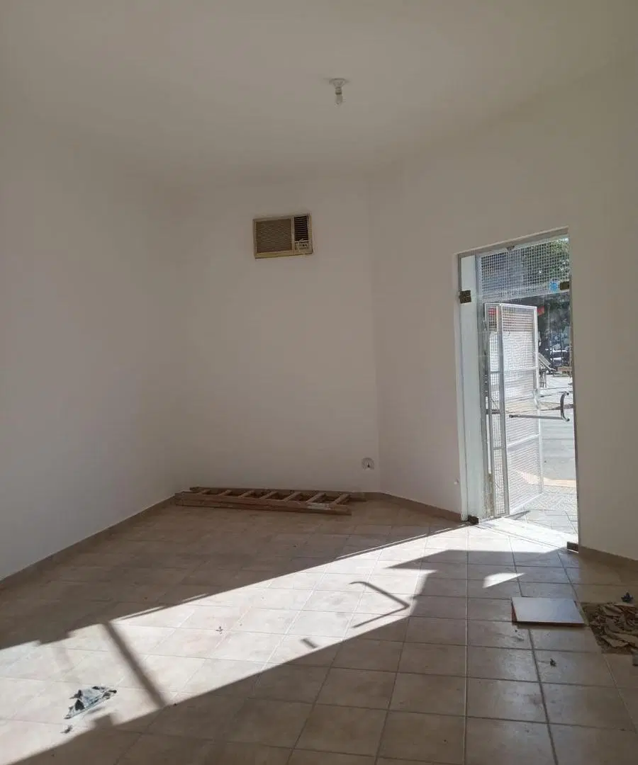 Local en San Vicente 1