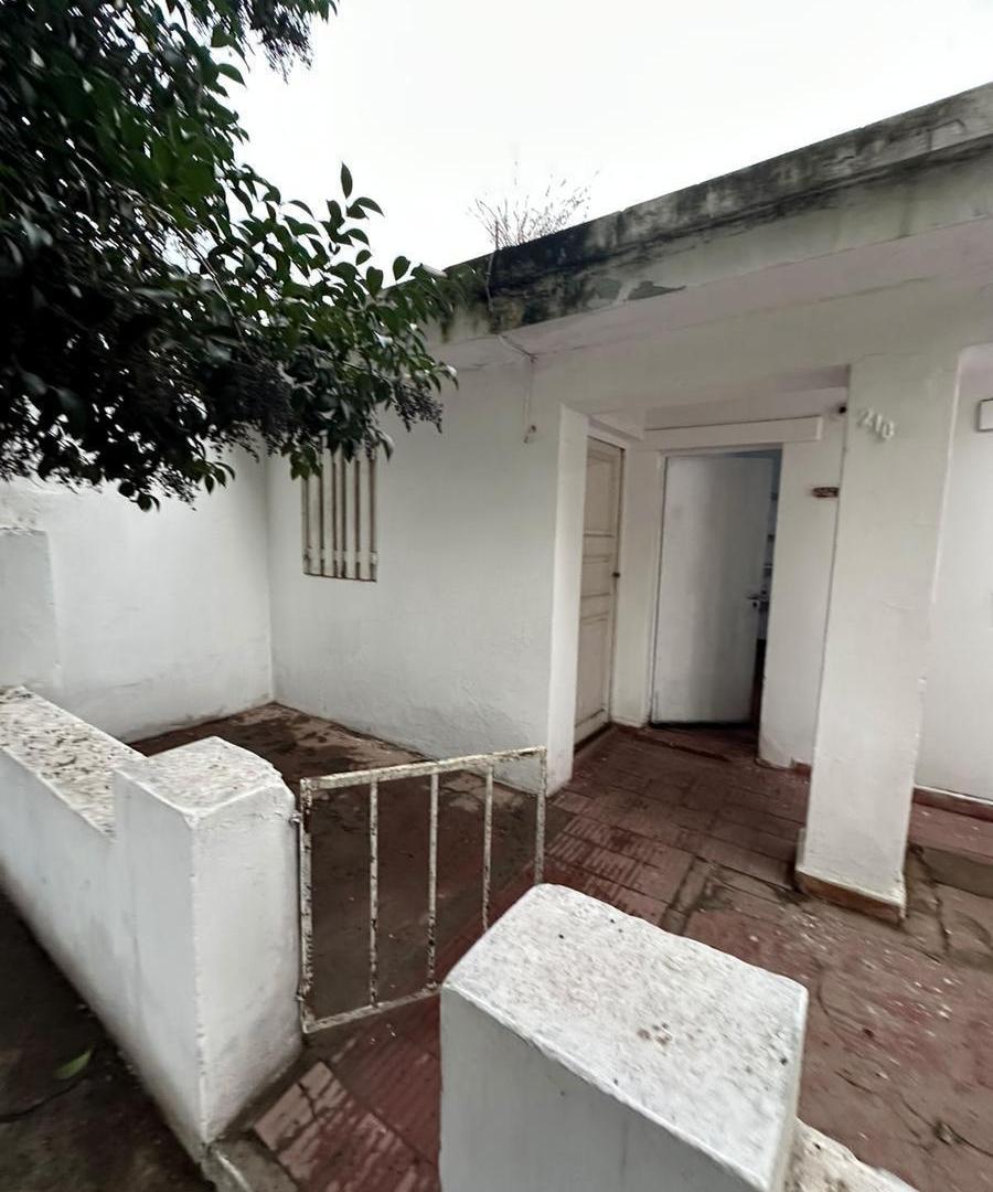Foto de CASA EN BARRIO AVELLANEDA, imagen 2