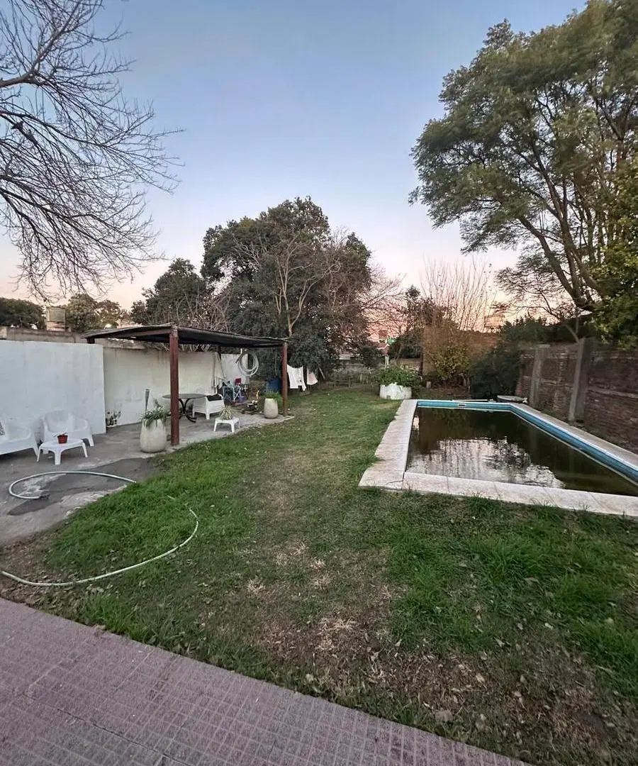 CASA EN ZONA CENTRICA 8