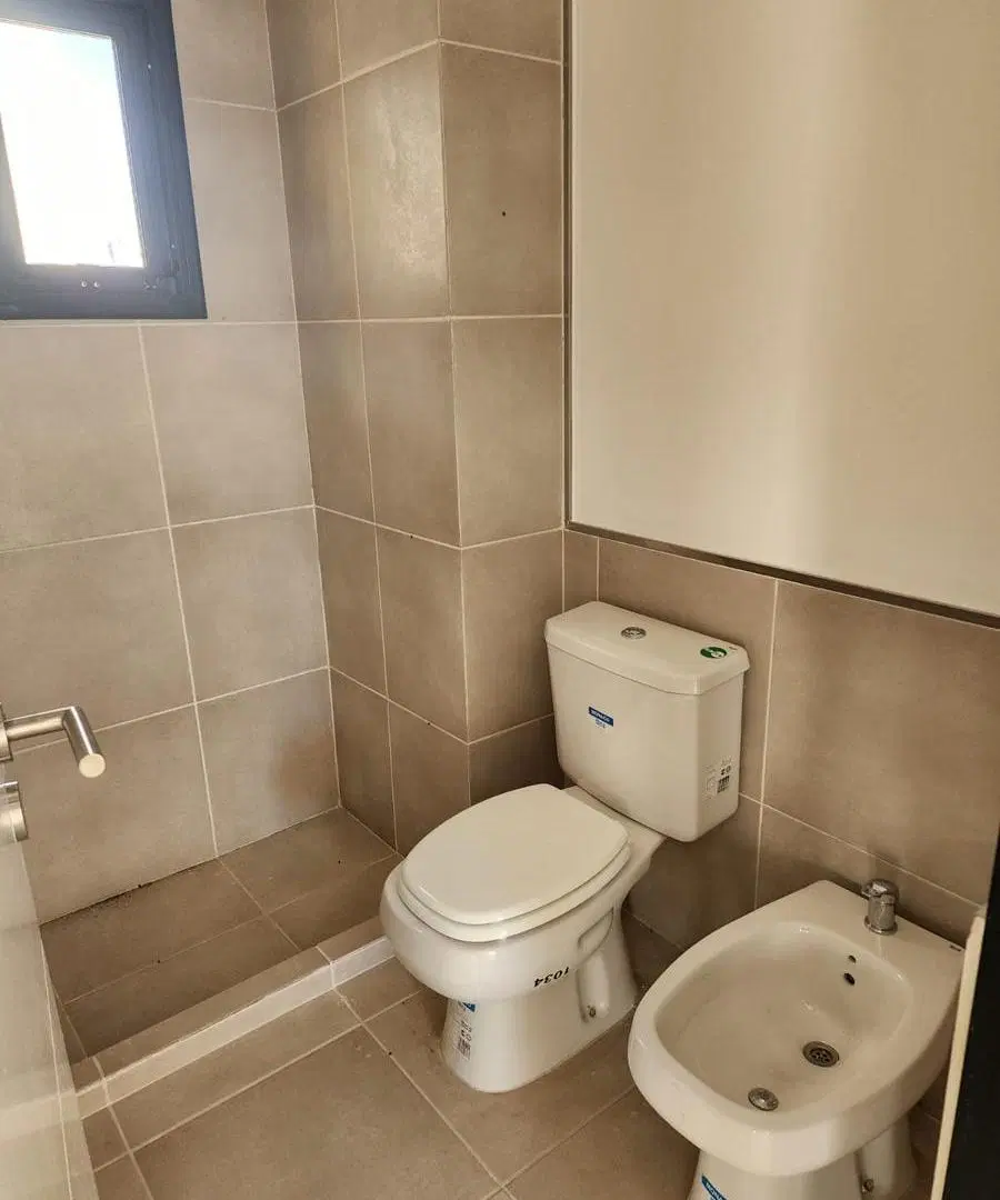 DEPARTAMENTO EN ALQUILER EN CALLE MEJICO AL 900 2