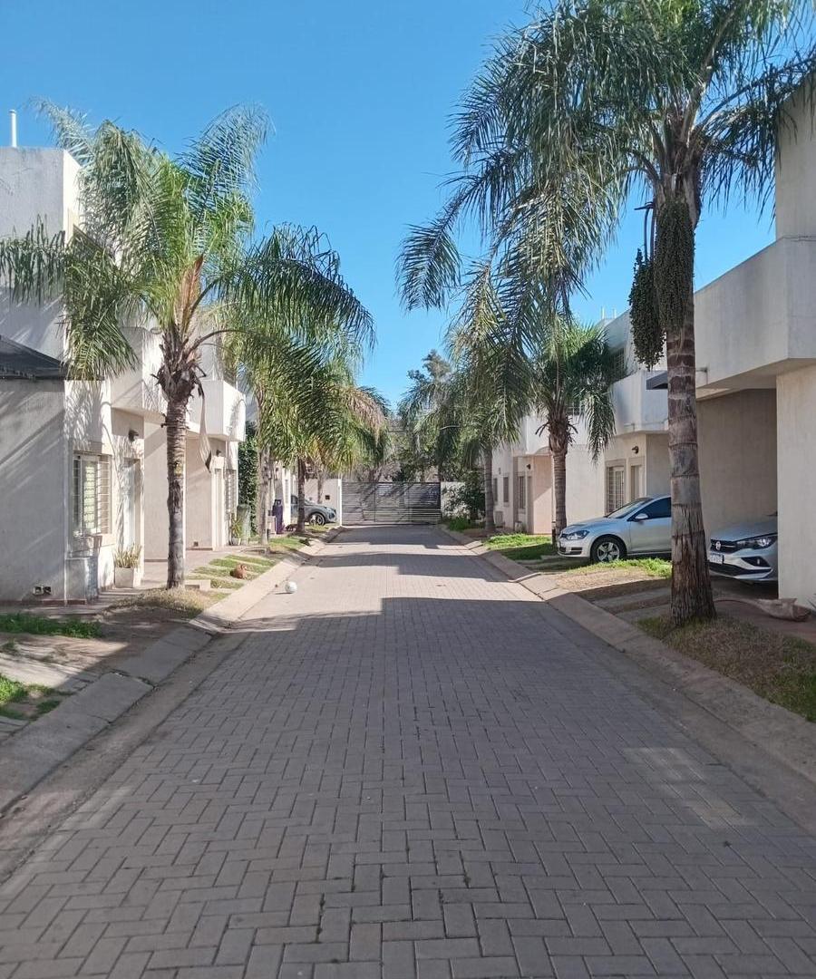 Foto de IMPERDIBLE DUPLEX EN ALQUILER EN BARRIO CALIFORNIA, imagen 4