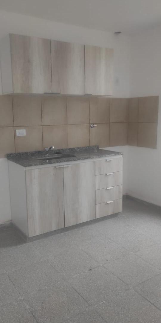 Foto de CASA EN ALQUILER EN BARRIO PARQUE NORTE DE LA CIUDAD DE MONTE CRISTO, imagen 2