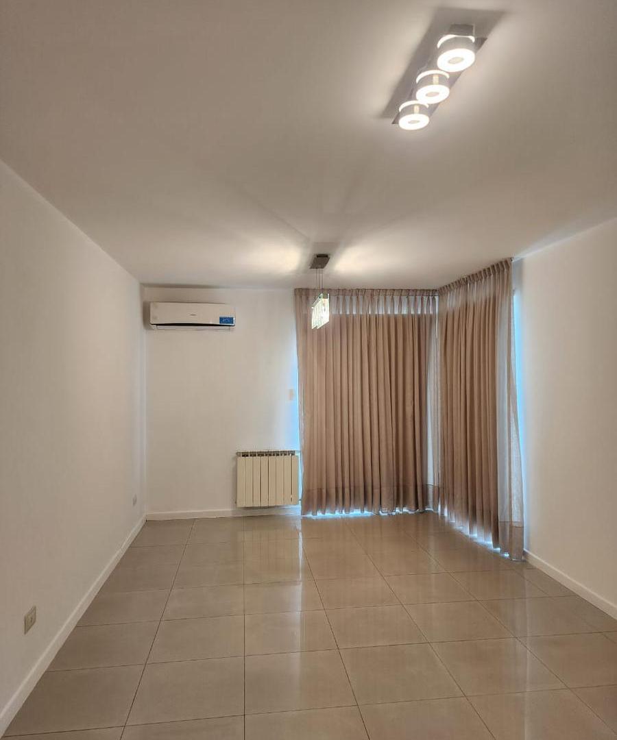 Foto de IMPECABLE OPORTUNIDAD! DEPTO EN ALQUILER COMPLEJO MIRACIELOS!!!!, imagen 2
