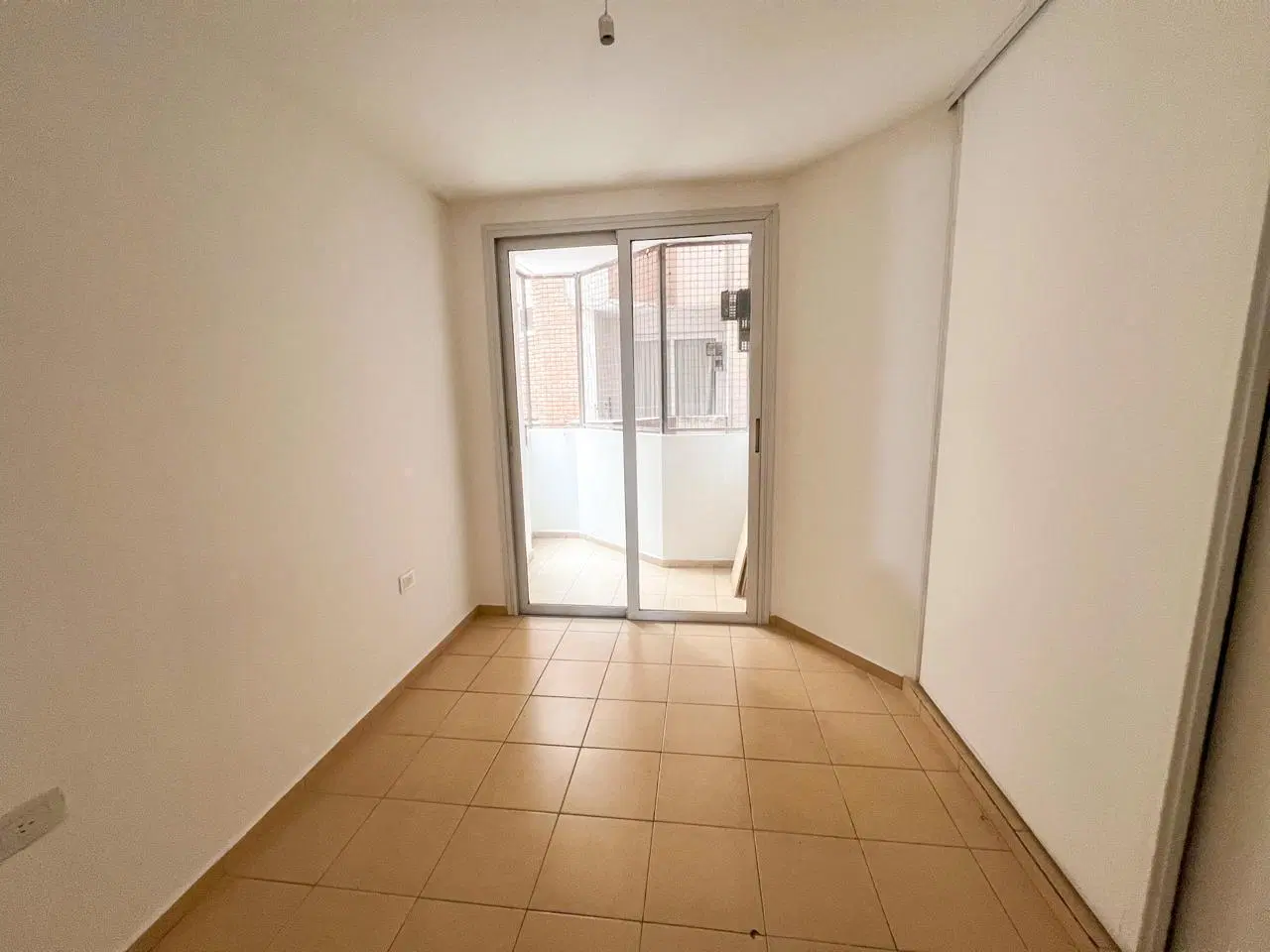 Excelente ubicación! Nueva Córdoba - 2 D - 2B - Doble Balcón - Externo 5