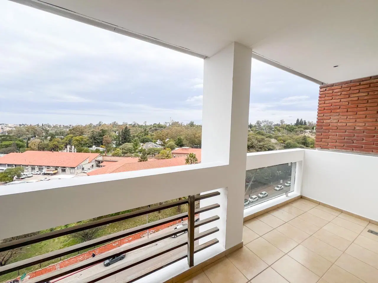 Excelente ubicación! Nueva Córdoba - 2 D - 2B - Doble Balcón - Externo 2