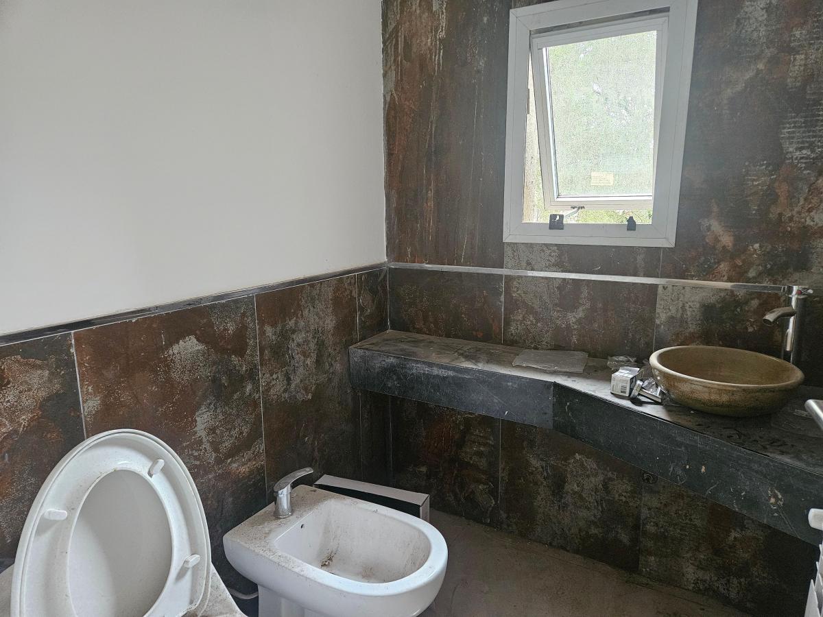 Vendo Casa en El Bosque de 4 dormitorios a Estrenar - faltan solo detalles