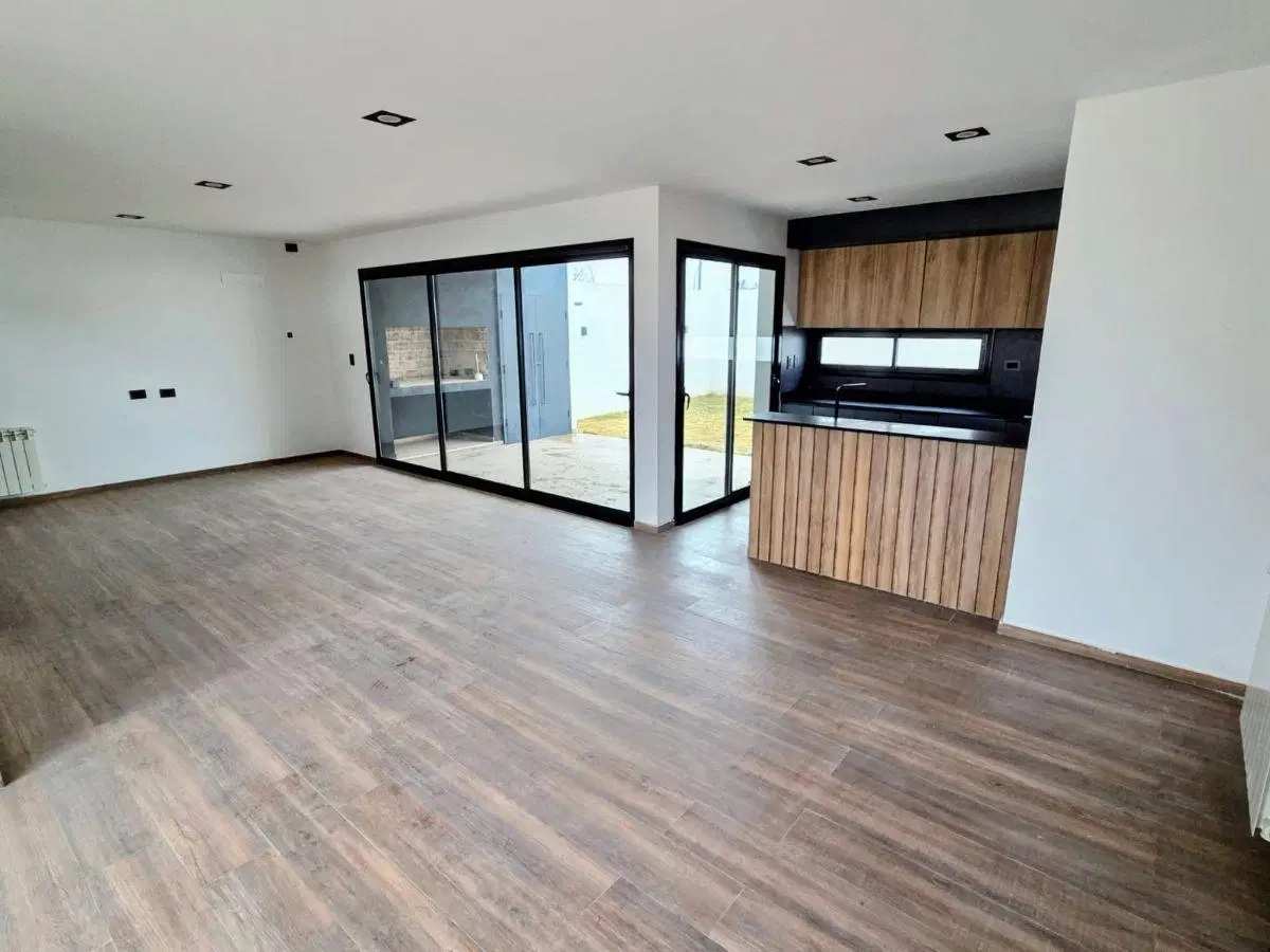 Alquilo Duplex de 3 dorm. en Chacras del norte - barrio cerrado con seguridad 3