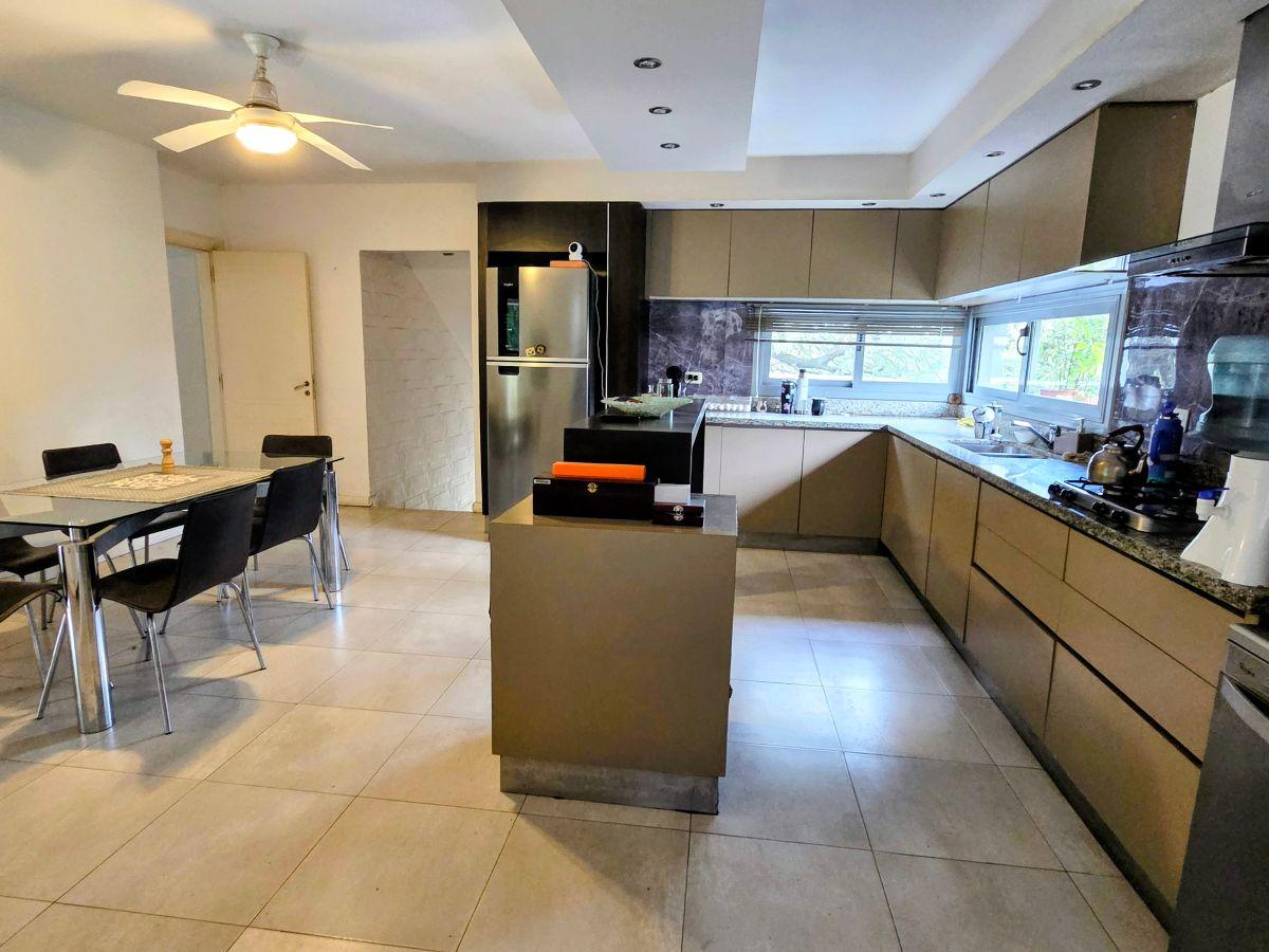 Foto de Casa en venta en La Rufina zona plana de 3 dormitorios - oportunidad, imagen 4