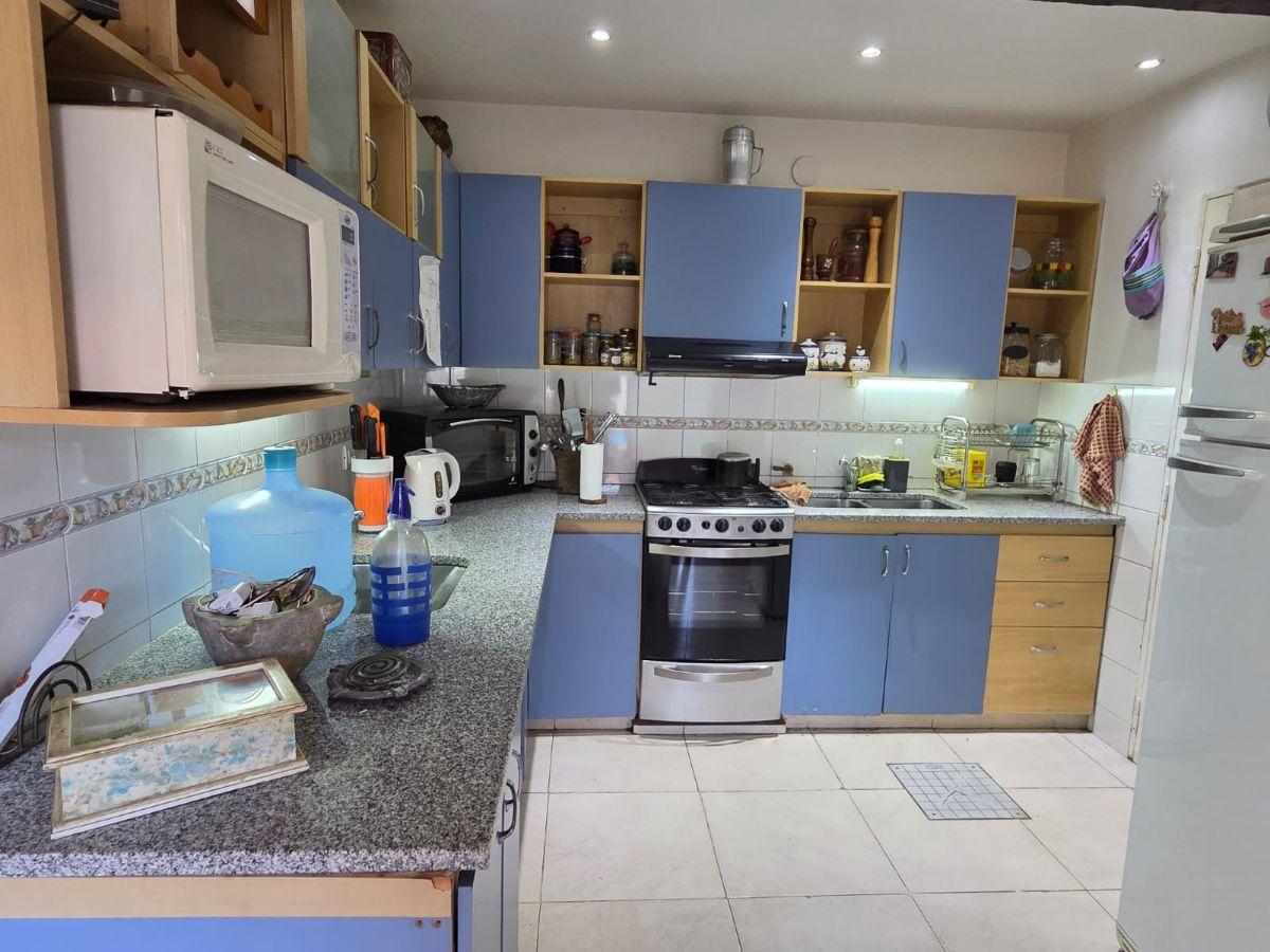 Foto de Vendo Casa + Dúplex separado en Barrio Urca todo en PB - apto crédito, imagen 1