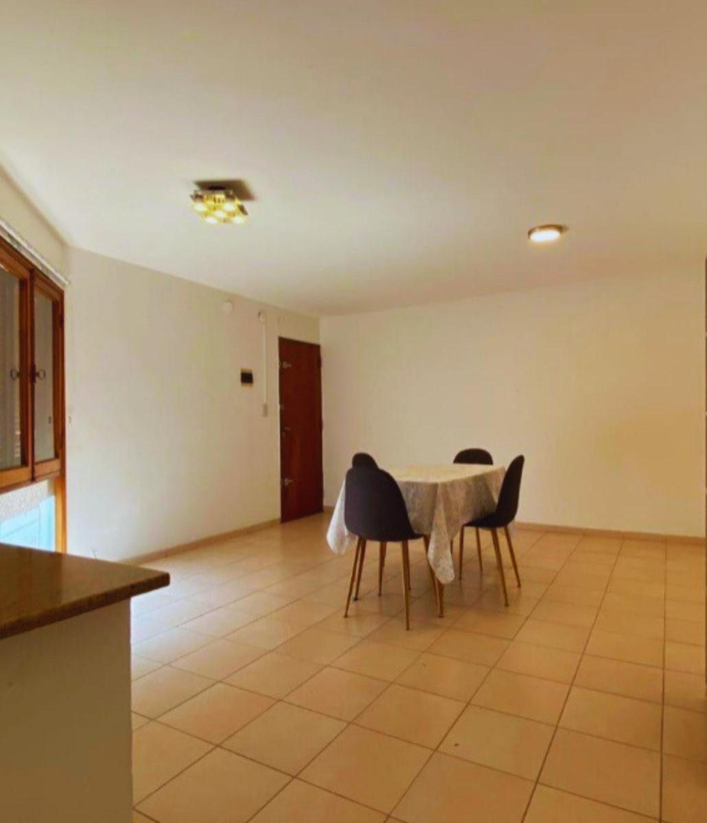 Vendo - Departamento de 1 Dormitorio en El Centro - Excelente Ubicación 5