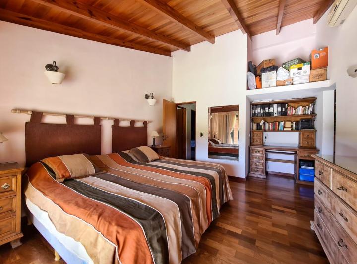 Vendo, Gran Casa En San Isidro 3 Dor 4B 5