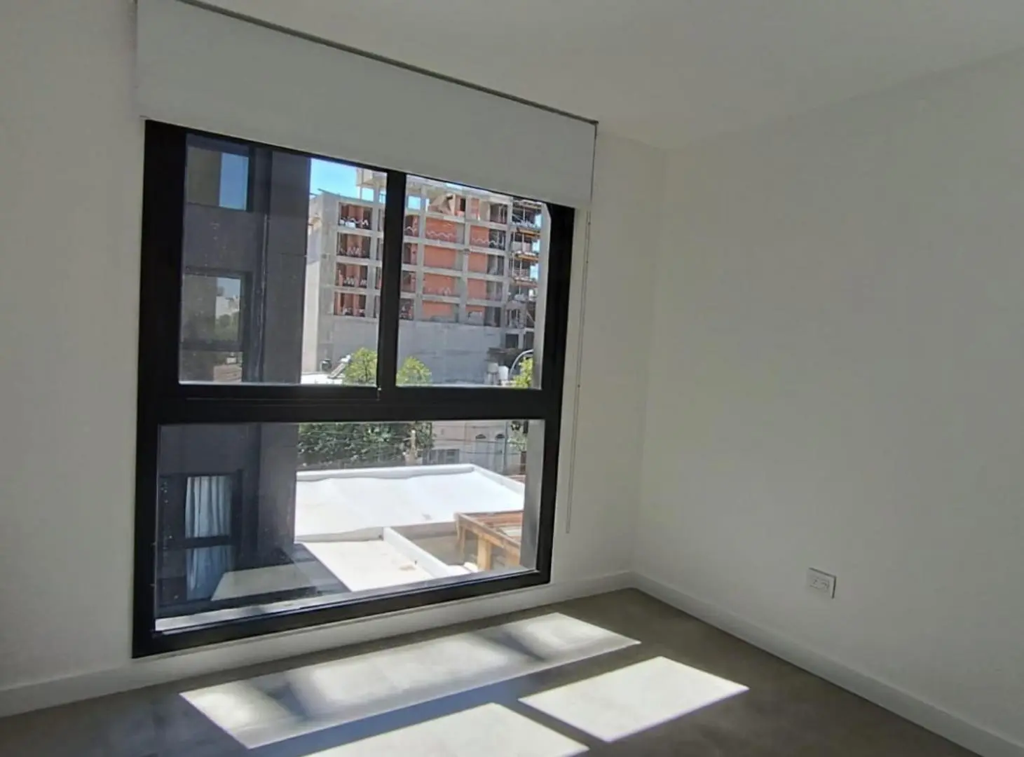 Departamento 2 Dormitorios con Cochera en Barrio General Paz – Edificio Casanova 5 2