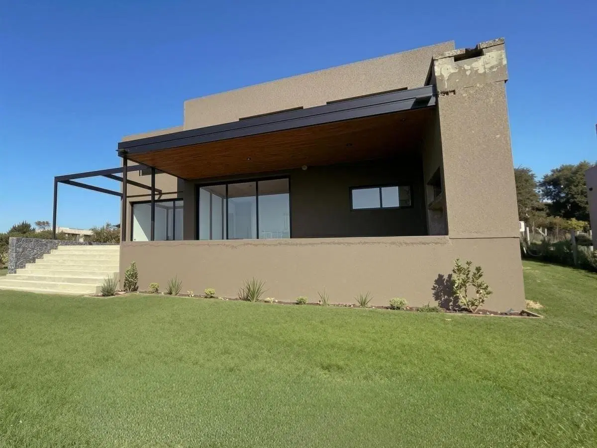 Casa a Estrenar en La Deseada – 3 Dormitorios, Vistas y Diseño Premium 3