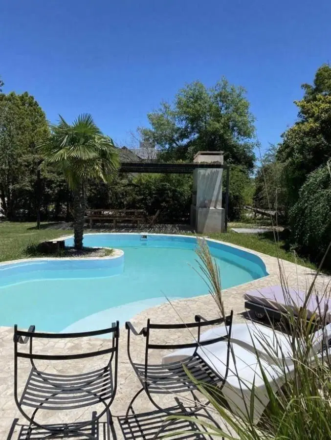 Casa de categoría en Chacras de la Villa con espacios soñados y entorno exclusivo 8