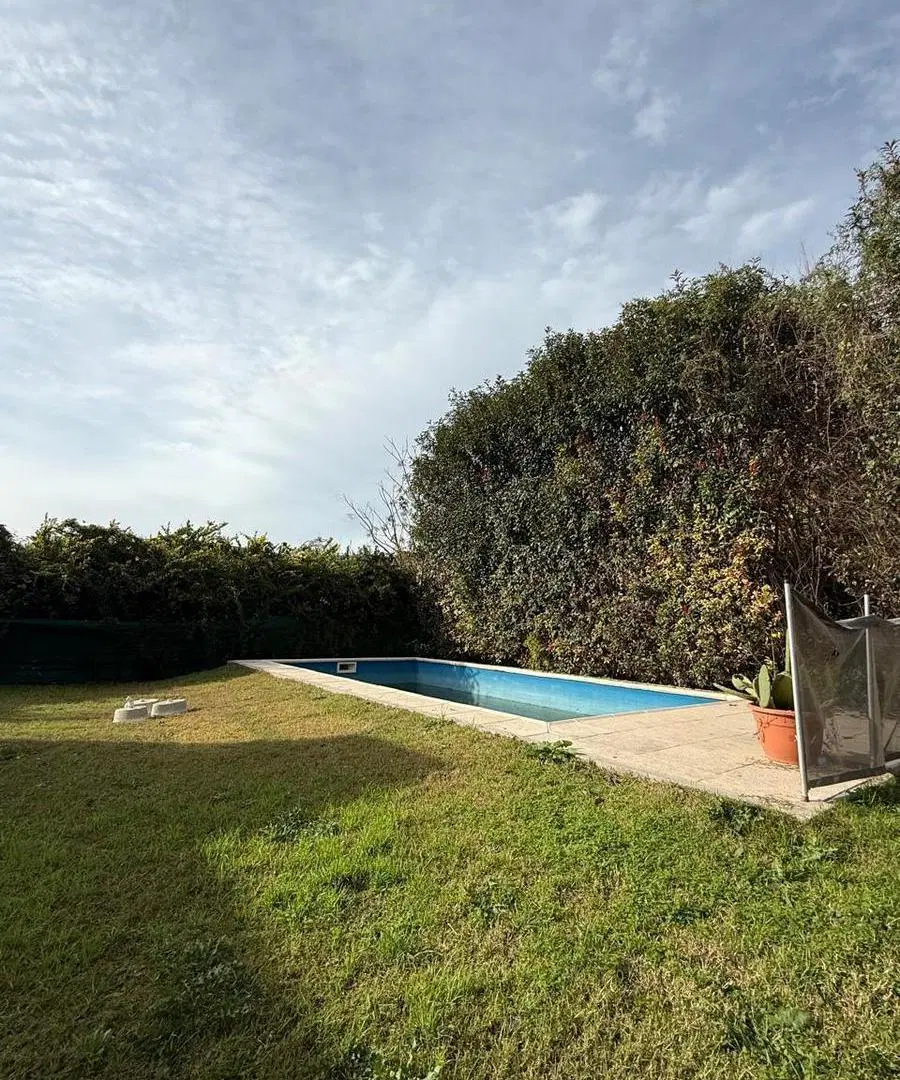 Casa de 4 Dormitorios con Pileta – Apta Crédito y Excelente Estado 3