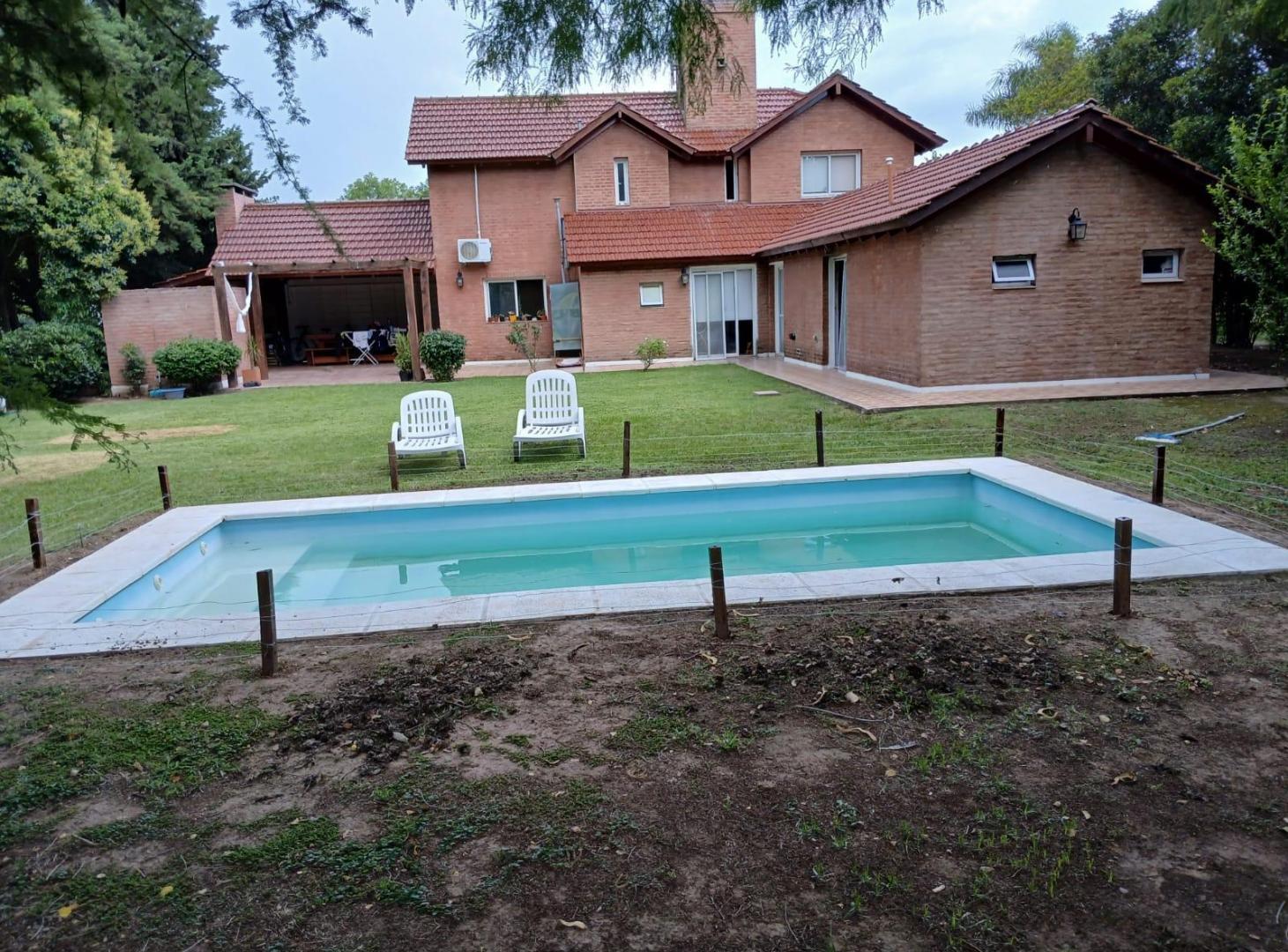 Foto de Casa en Country San Isidro con gran parque y pileta, imagen 1