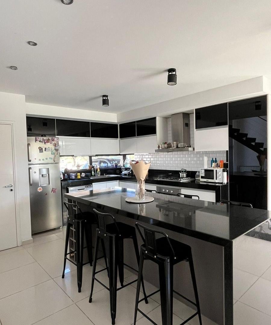 Foto de Casa en Las Cañitas Malagueño – 3 Dormitorios, Pileta y Apta Crédito, imagen 4