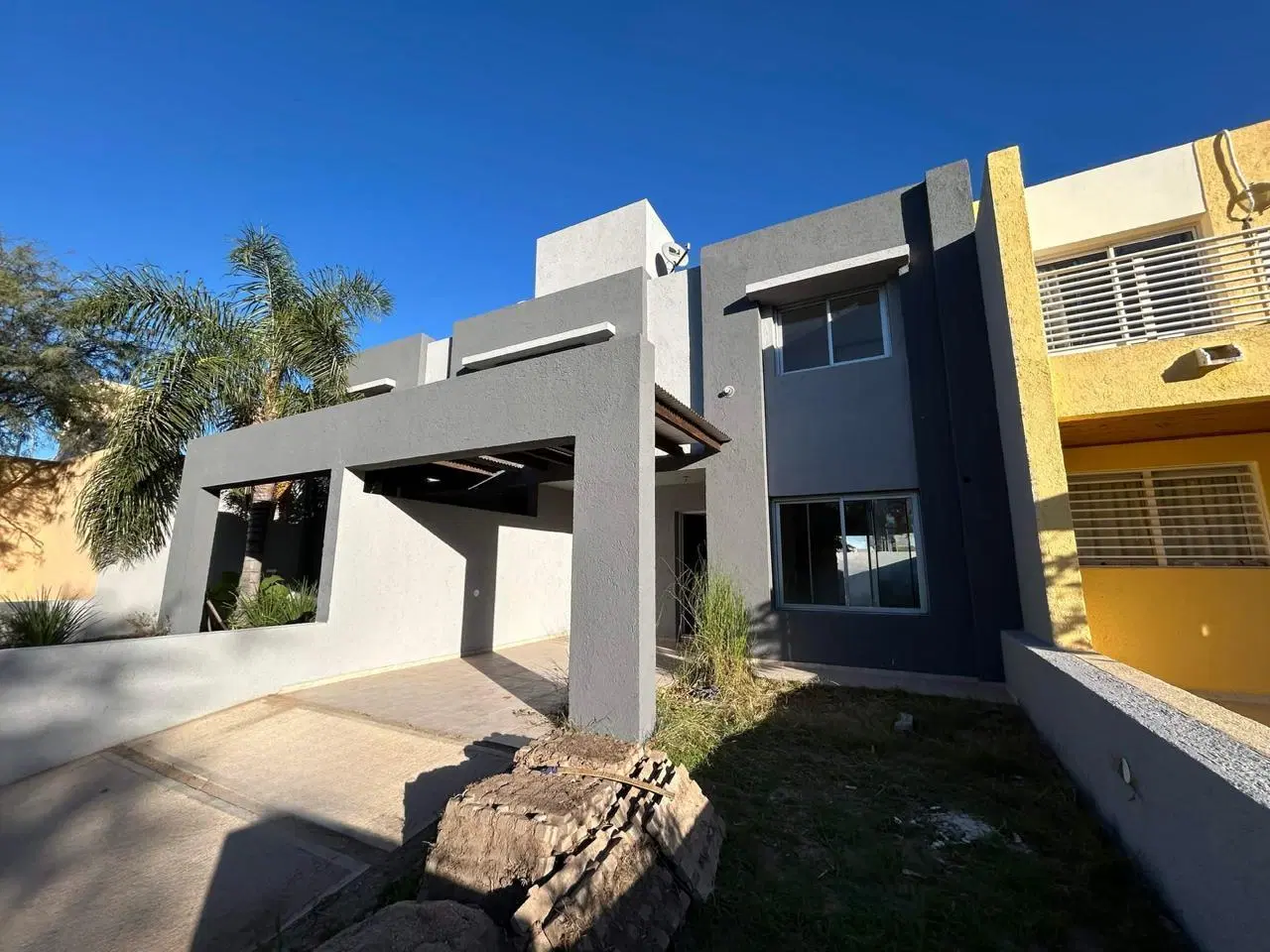 Dúplex en La Catalina – 3 Dormitorios, Patio y Asador – Entrega Inmediata 1