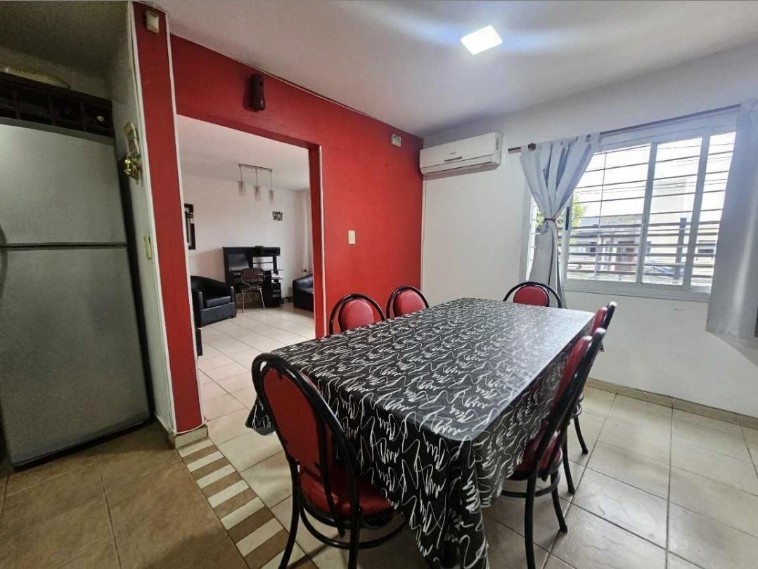 Foto de Casa en Venta en Altos de la Calera – 3 Dormitorios, Pileta, Cochera, imagen 2