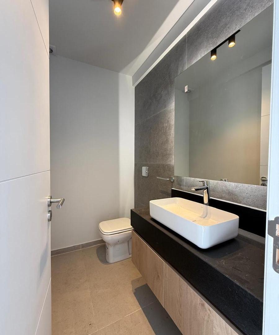 Foto de Dúplex en Venta en Nuevo Malagueño – 3 Dormitorios y 182 m² Cubiertos, imagen 2