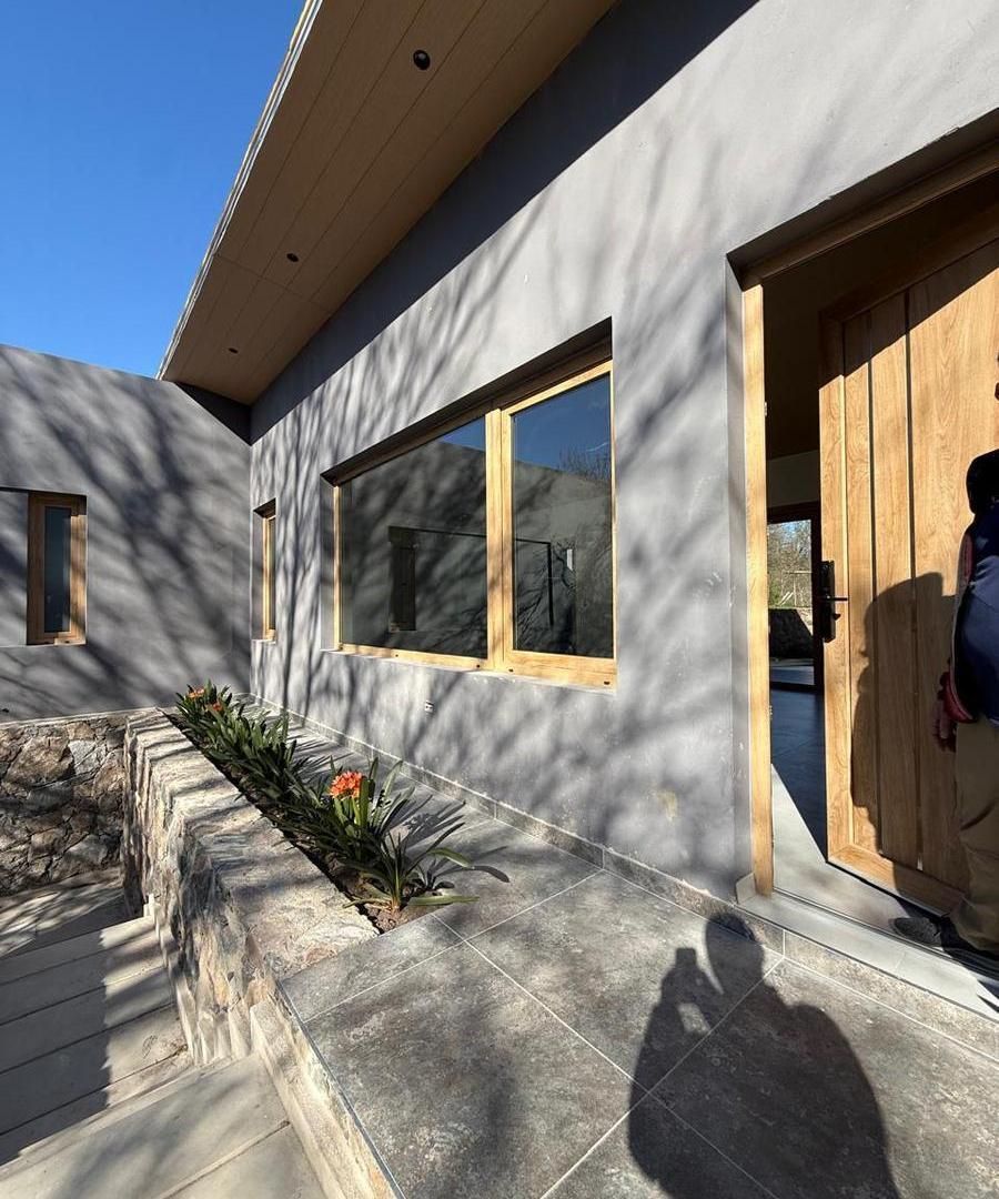 Foto de Casa a Estrenar en Country 4 Hojas – 3 Dormitorios, Lote de 1.500 m² y, imagen 5
