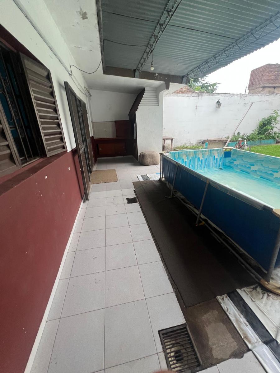 Casa 2 Dorm. y Escritorio 4
