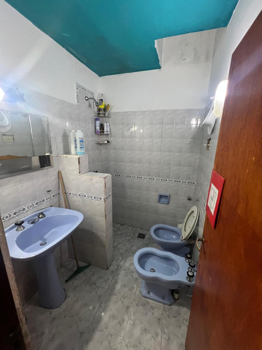 Casa 2 Dorm. y Escritorio 2