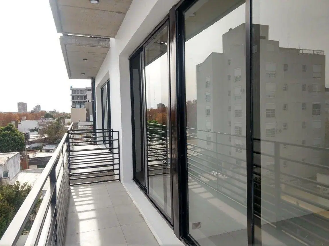 Departamento en Pilar 5