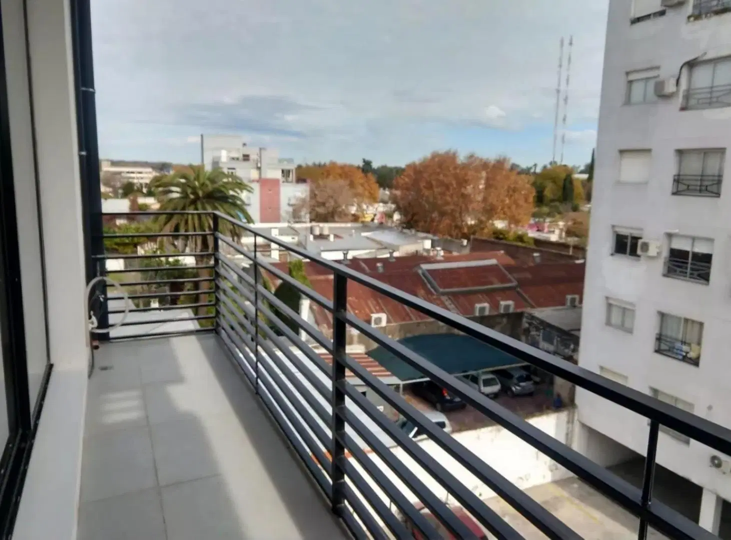 Departamento en Pilar 8