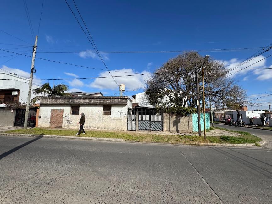 Foto de VENTA Terreno 215 m² Lote en esquina Quilmes Oeste, imagen 1