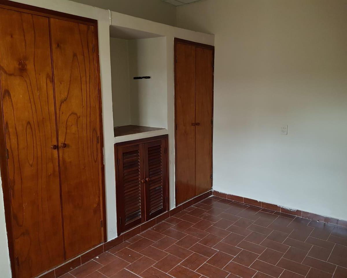 Barrio Maipu Excelente Casa Màs Departamento "Apto Bancor" 2