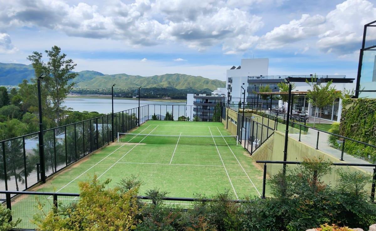 Veneto Village - Parque Siquiman - Venta - Departamento un Dorm. C/ Cochera 4