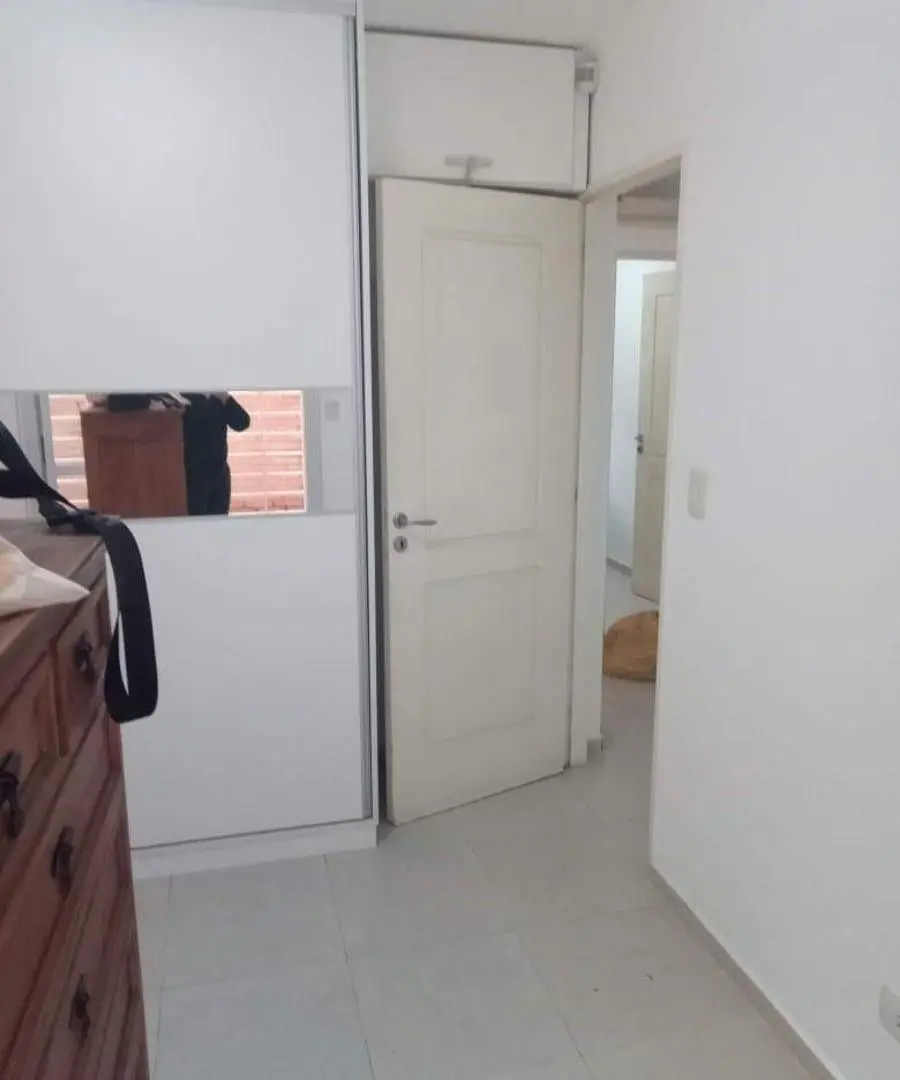SE ALQUILA DEPARTAMENTO Bº PUEYRREDON - 1 DORMITORIO - CALLE COCHABAMBA - - PATIO - PLANTA BAJA 5