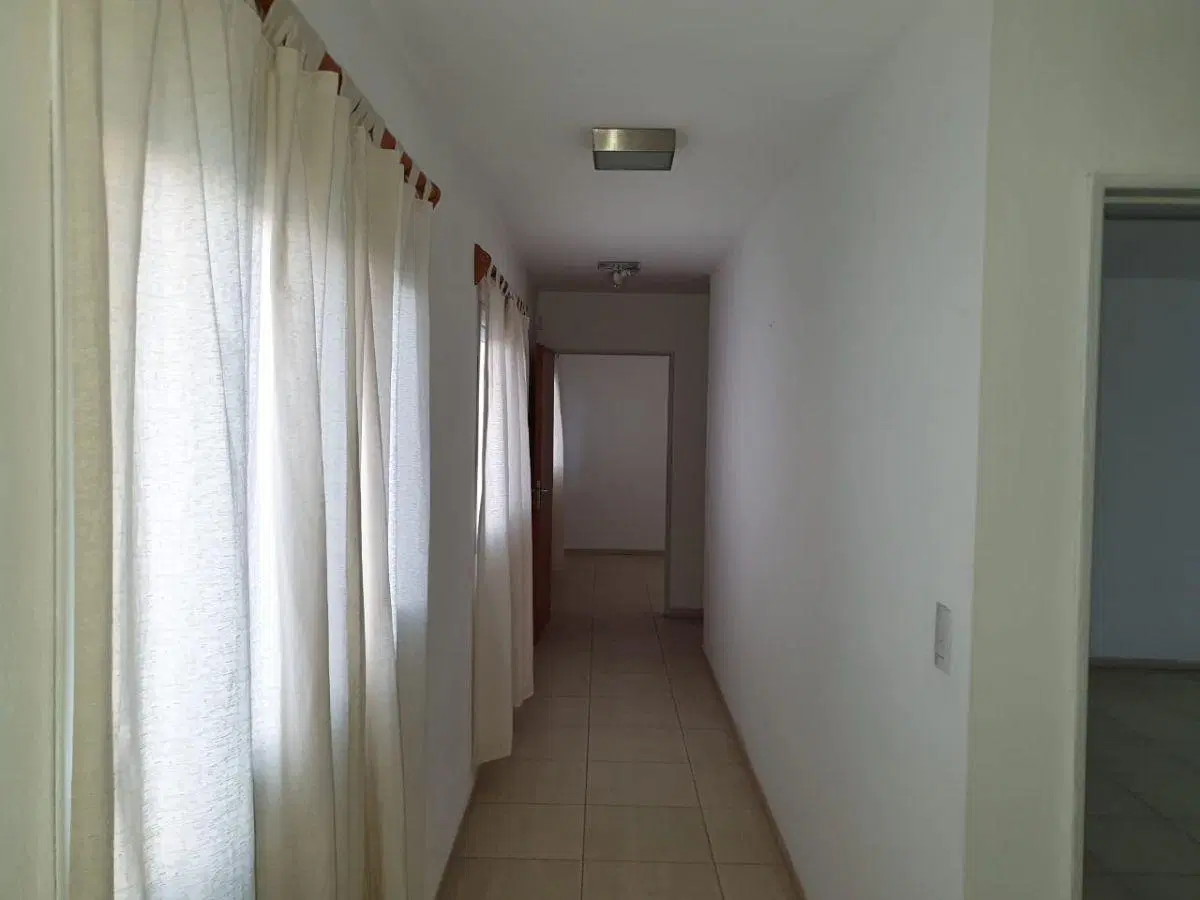 LOCAL COMERCIAL Bº NUEVO URCA - CERCA DE VALLE ESCONDIDO - CONSULTORIOS - PRIVADOS - USO COMERCIAL 2